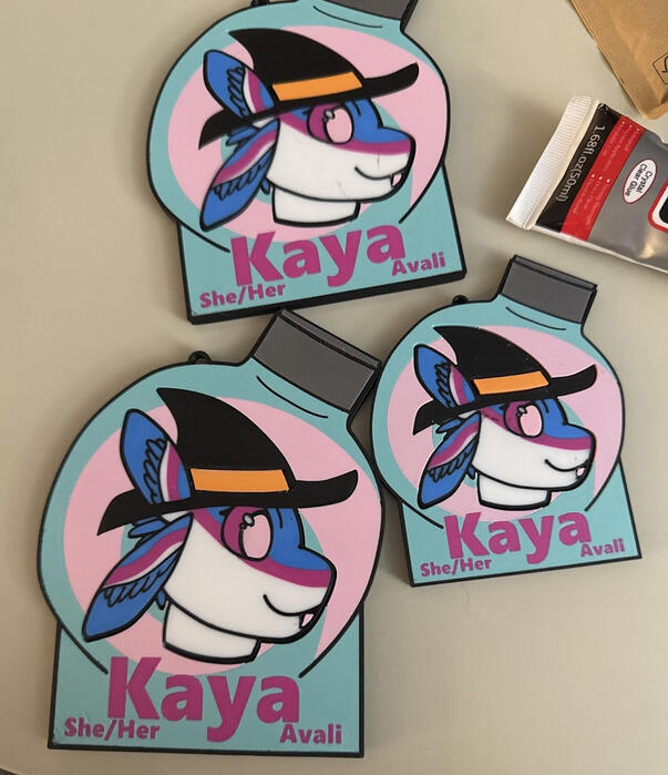 Double-Sided ~3&quot; + 2 NFC - $66 (KayaAvali)